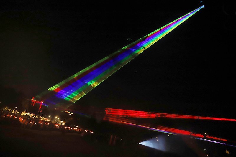 Pokaz laserów